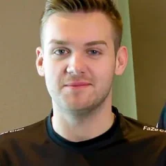 NiKo height profile photo