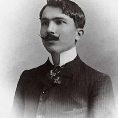Nikos Kazantzakis height profile photo
