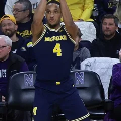 Nimari Burnett height profile photo