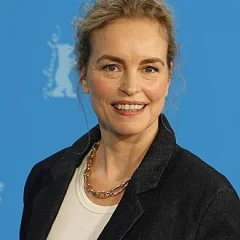 Nina Hoss height profile photo