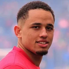 Noah Okafor height profile photo