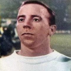 Nobby Stiles height profile photo