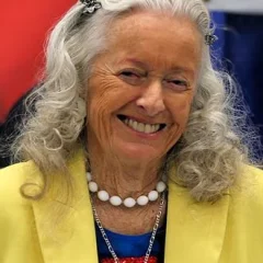 Noel Neill height profile photo