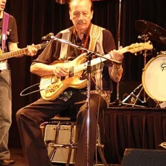 Nokie Edwards height profile photo
