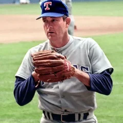 Nolan Ryan height profile photo