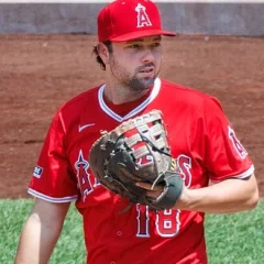 Nolan Schanuel height profile photo