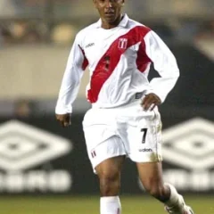 Nolberto Solano height profile photo
