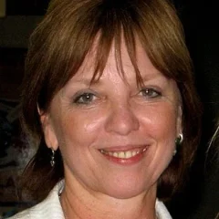 Nora Roberts height profile photo