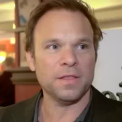 Norbert Leo Butz height profile photo