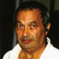 Noshir Gowadia height profile photo