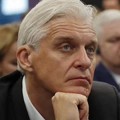 Oleg Tinkov height profile photo