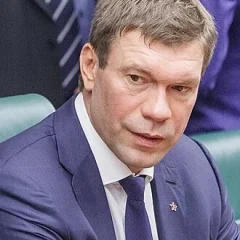 Oleg Tsaryov height profile photo