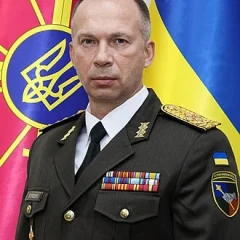 Oleksandr Syrskyi height profile photo