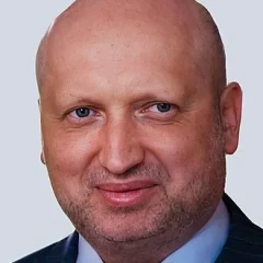 Oleksandr Turchynov height profile photo