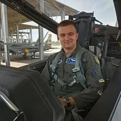 Oleksii Mes height profile photo