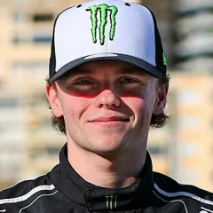 Oliver Solberg height profile photo
