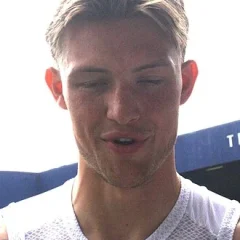 Oliver Sonne height profile photo