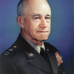Omar Bradley height profile photo