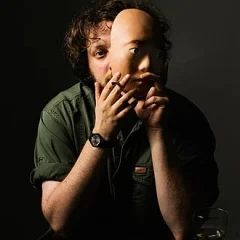 Oneohtrix Point Never height profile photo