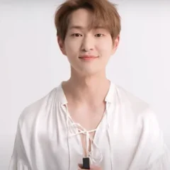 Onew height profile photo