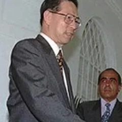 Ong Teng Cheong height profile photo