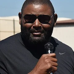 Orlando Pace height profile photo