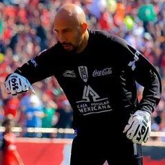 Óscar Pérez (footballer, born 1973) height profile photo