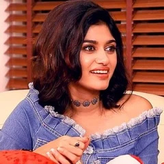 Oviya height profile photo