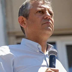 Özgür Özel height profile photo