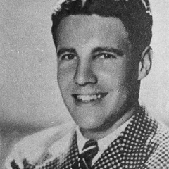 Ozzie Nelson height profile photo