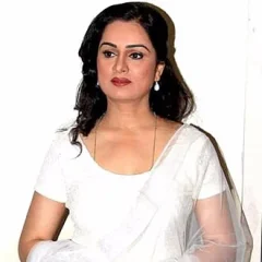 Padmini Kolhapure height profile photo