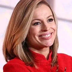 Pamela Brown (journalist) height profile photo