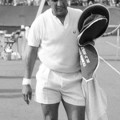 Pancho Segura height profile photo