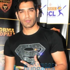 Paras Chhabra height profile photo