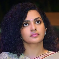 Parvathy Thiruvothu height profile photo