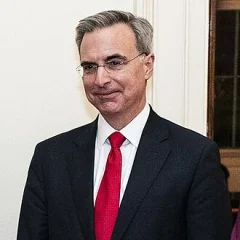 Pat Cipollone height profile photo