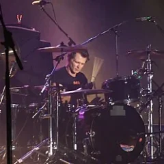 Pat Torpey height profile photo