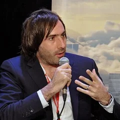 Paul Lynch (writer) height profile photo