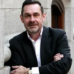 Paul Mason (journalist) height profile photo