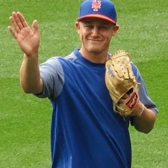 Paul Sewald height profile photo