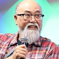 Paul Sun-Hyung Lee height profile photo