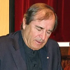 Paul Theroux height profile photo