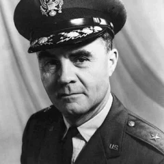 Paul Tibbets height profile photo