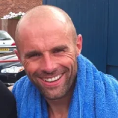 Paul Warne height profile photo