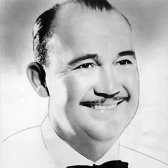 Paul Whiteman height profile photo