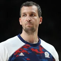 Paul Zipser height profile photo
