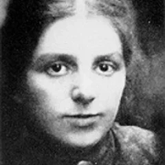 Paula Modersohn-Becker height profile photo