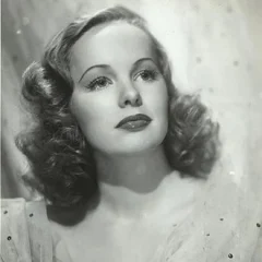 Peggy Cummins height profile photo