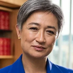 Penny Wong height profile photo