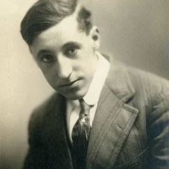Percy Kilbride height profile photo